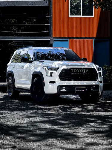 Toyota Sequoia TRD PRO Hybrid 2023