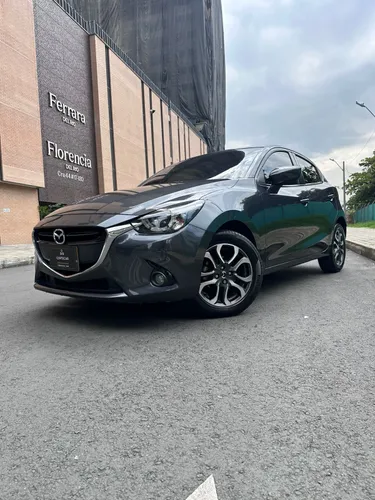 Mazda 2 Grand Touring MT 2016