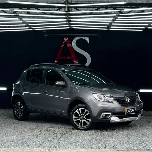 RENAULT SANDERO STEPWAY INTENS GRIS 1.6 2021