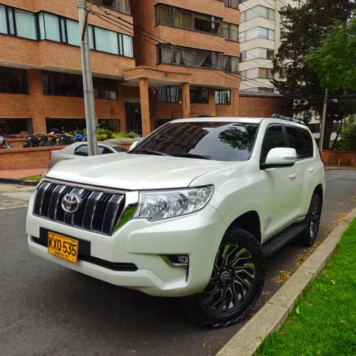 Toyota prado TXL AT6 2022 Diesel 2.8 4x4