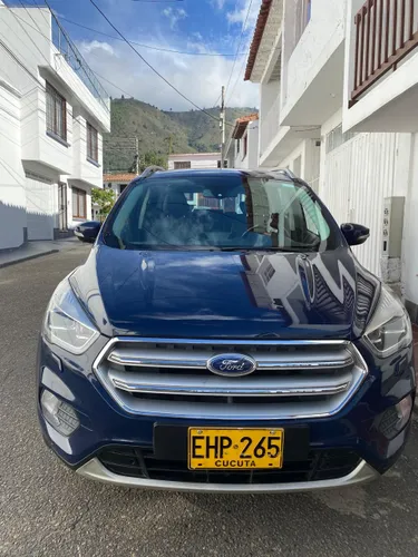 Ford  Escape Titanium Ecobost 2.0 4x4