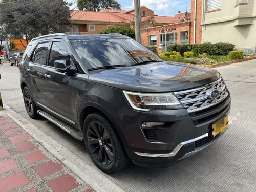 Ford Explorer 2.3T Limited 4x4 2019