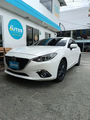 MAZDA 3 GRAND TOURING MECÁNICO 2015