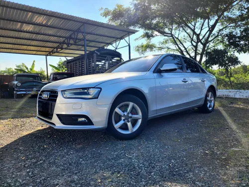 AUDI A4 TFSI AMBITION
