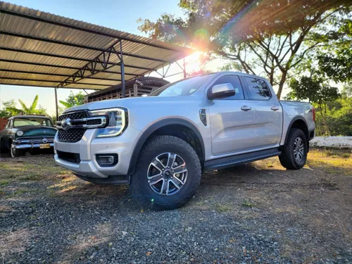 FORD RANGER XLT