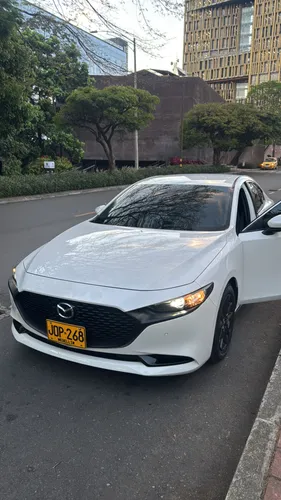 Mazda 3 Touring 2021 