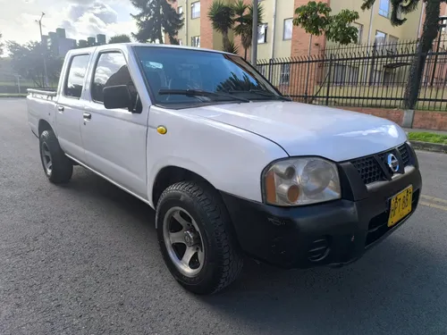 NISSAN FRONTIER 2014 