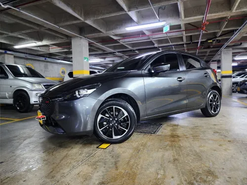 MAZDA 2 GRAND TOURING LX