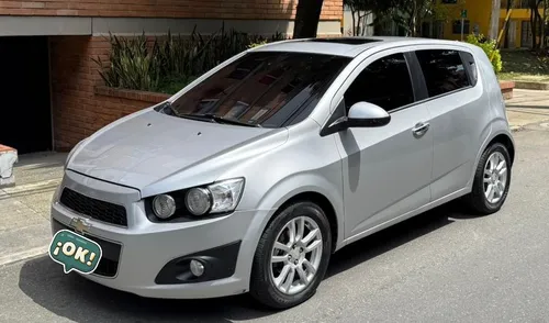 CHEVROLET SONIC 2013 AUTOMATICO FULL EQUIPO