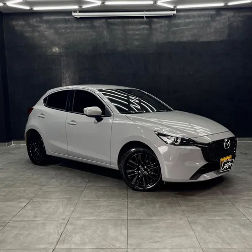 Mazda 2 Grand Touring 2024 1.5
