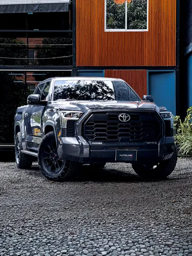 Toyota Tundra Limited Hybrid 2022