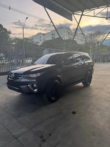 Toyota fortuner 2018