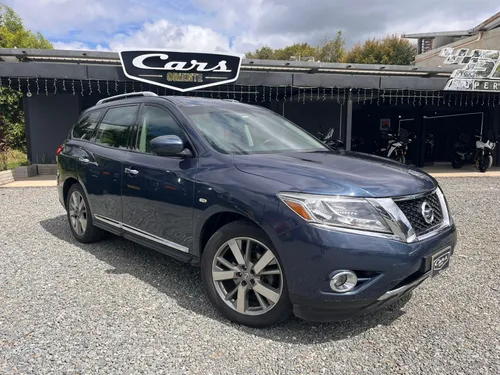 NISSAN PATHFINDER EXCLUSIVE