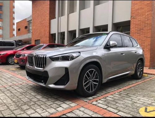 BMW X1 SDRIVE 18i M