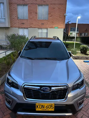 Subaru forester 2021 hibrida 