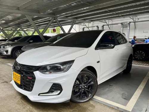 CHEVROLET ONIX RS MT 1000CC 5P T 6AB ABS modelo 2023