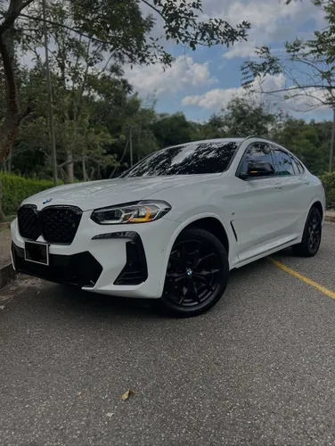 BMW X4 30i 2023 