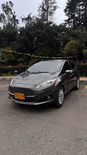 Ford Fiesta Titanium Automático 2015