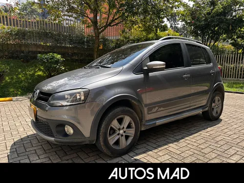VOLKSWAGEN CROSSFOX 2012