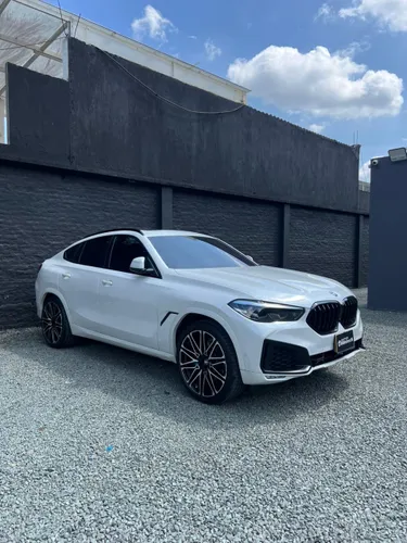 BMW X6 XDRIVE40I 2021