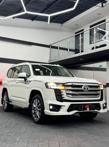 Toyota Lc300 VXR 2024