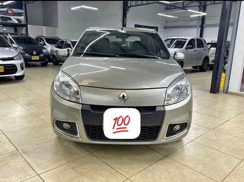 Renault Sandero Dynamique 2014