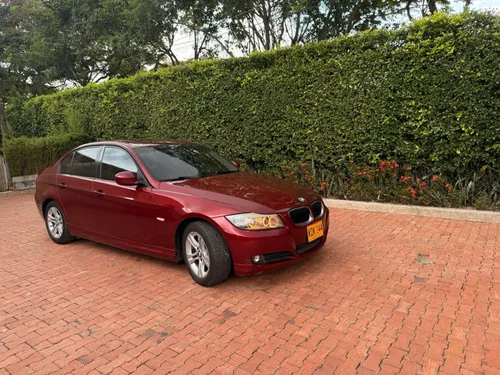 BMW 320i