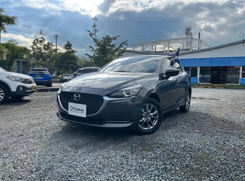 Mazda 2 Touring Sedan 2022