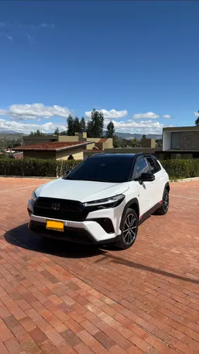 Toyota Corolla cross 2025