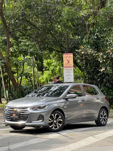 Chevrolet Onix Turbo Premier 2023