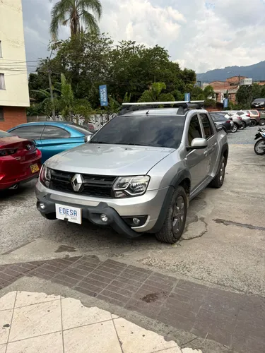 RENAULT DUSTER OROCH 4X4 2.0