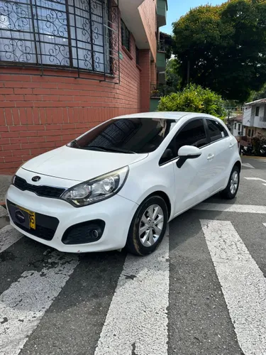 Kia Rio Ub Ex 1.25 - Mecánico 2014