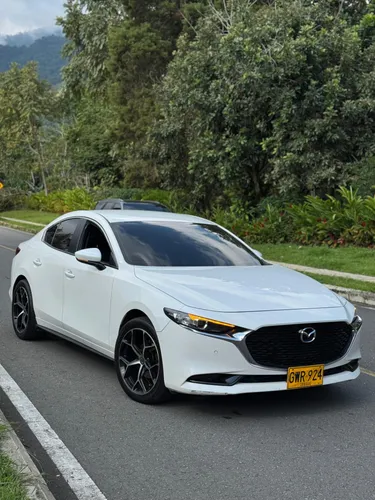 Mazda 3 Touring 2022