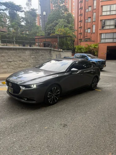 Mazda 3 Grand Touring LX