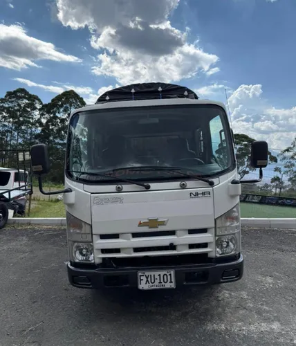 Chevrolet NHR Doble Cabina 2022