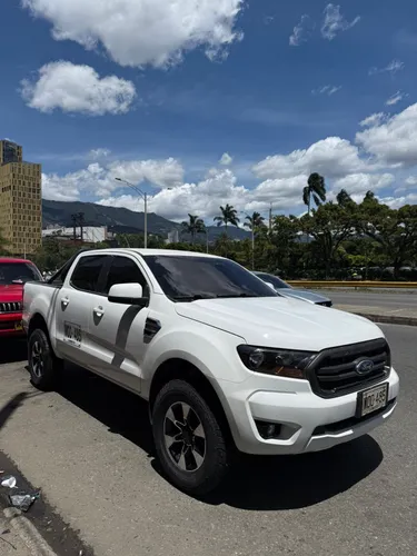 FORD RANGER PUBLICA 2020