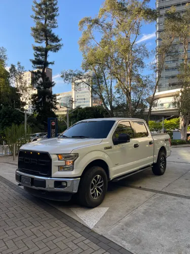 FORD F150 XLT