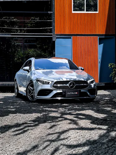Mercedes Benz CLA 180 AMG Line 2022