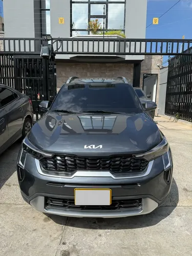 Kia Sonet Zenith 2025 