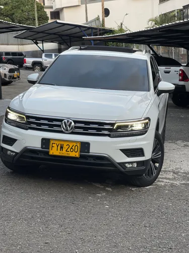 Volkswagen Tiguan Highline 2019 4MOTION