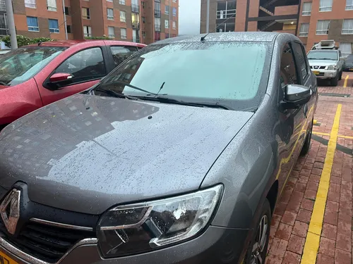 RENAULT SANDERO VERSION ZEN 2022