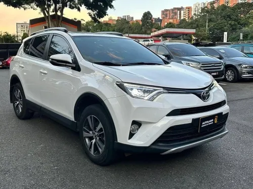 Toyota RAV4 Street 2017