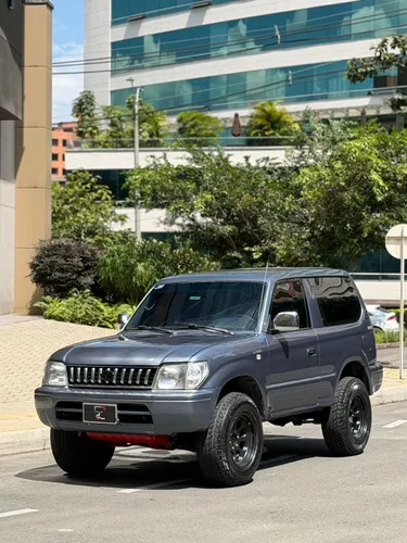 Toyota Prado Sumo GX 2.7cc 