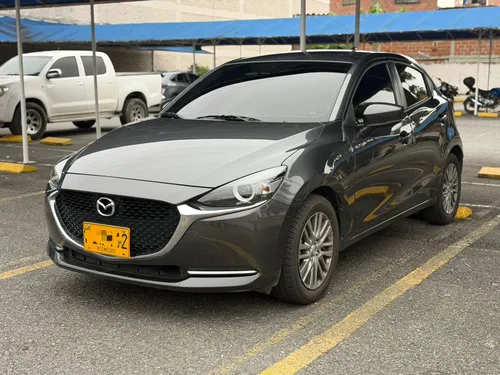 Mazda 2 grand touring lx 