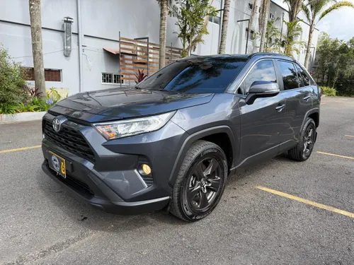 TOYOTA RAV4 XLE 2020 4X2 2.000CC GASOLINA