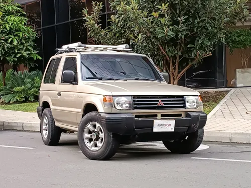 MITSUBISHI MONTERO V11 VNA MOD 2005