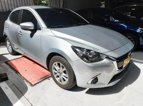Mazda 2 Touring 2020