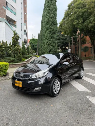 Kia rio 1.4 Mt 2012 