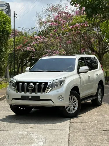 Toyota Land Cruiser Prado vxl 2015