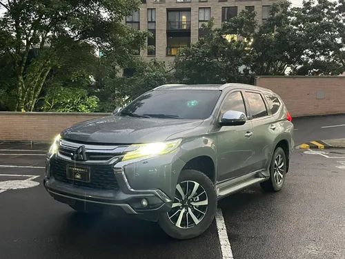 MITSUBISHI MONTERO SPORT 2020 B2